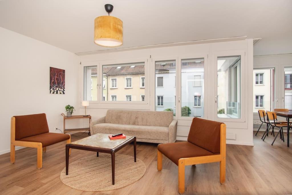 Spacious Apartment Next To Rhine Basel Eksteriør bilde
