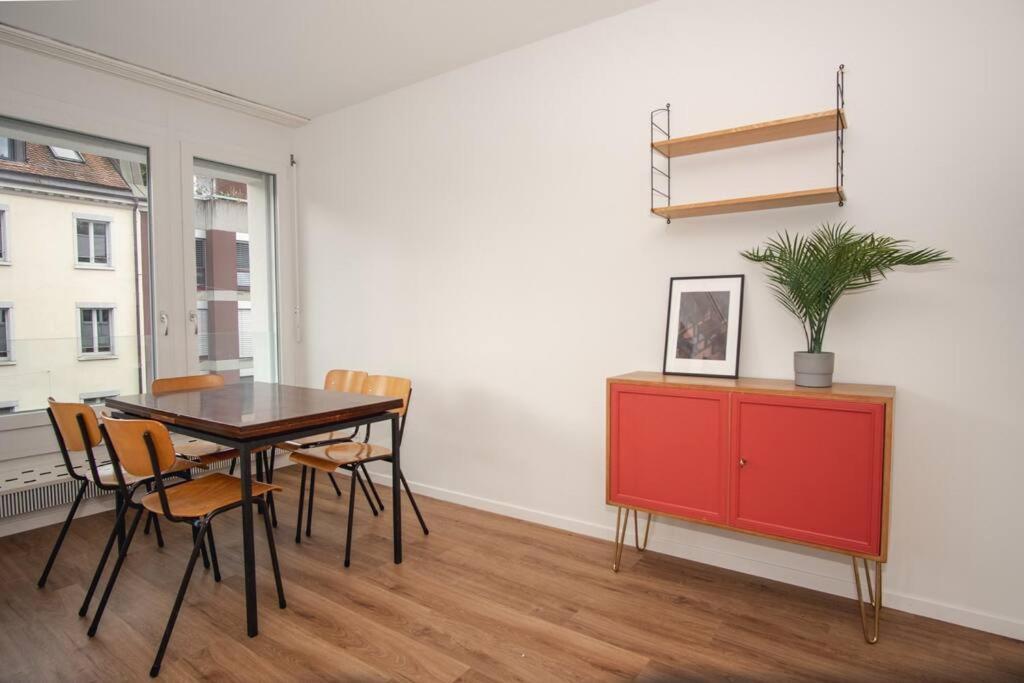 Spacious Apartment Next To Rhine Basel Eksteriør bilde